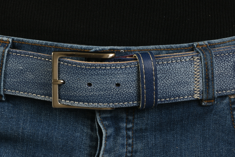 Cintura 'Global Harmony Stone' con simboli internazionali