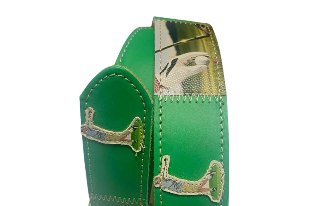 Cintura 'Green Golf' in pelle verde con dettagli golfistici