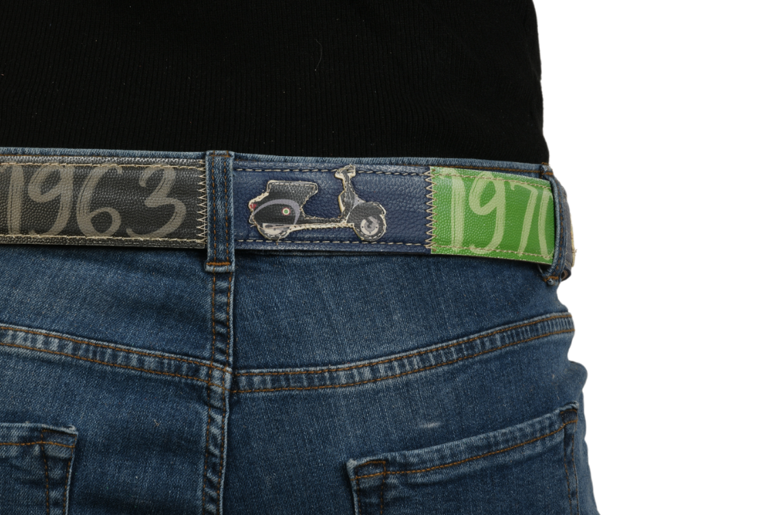 Retro cintura 'Italian Ride' con anni e Vespa