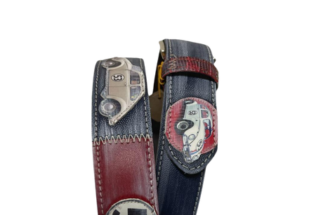 Cintura vintage con auto d'epoca e numero 53