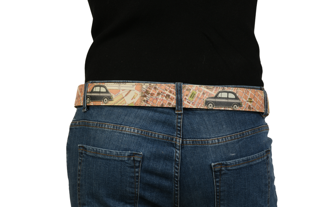 Vista posteriore cintura con stampa auto vintage