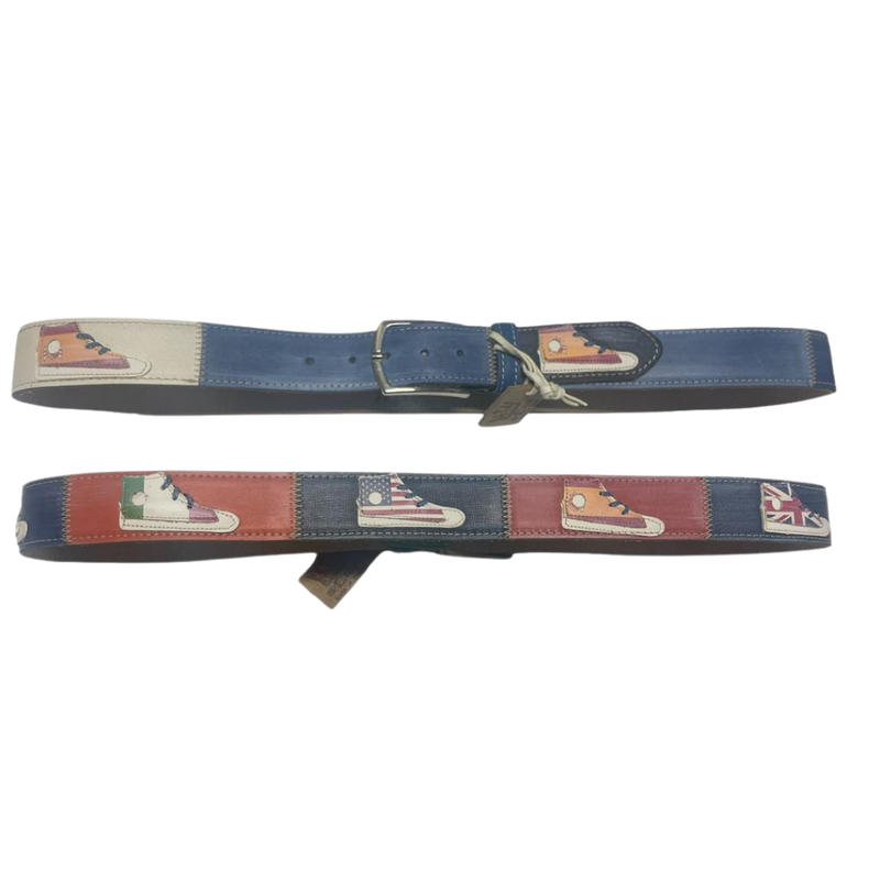 Cintura 'Sneakerhead' con vari design sneaker