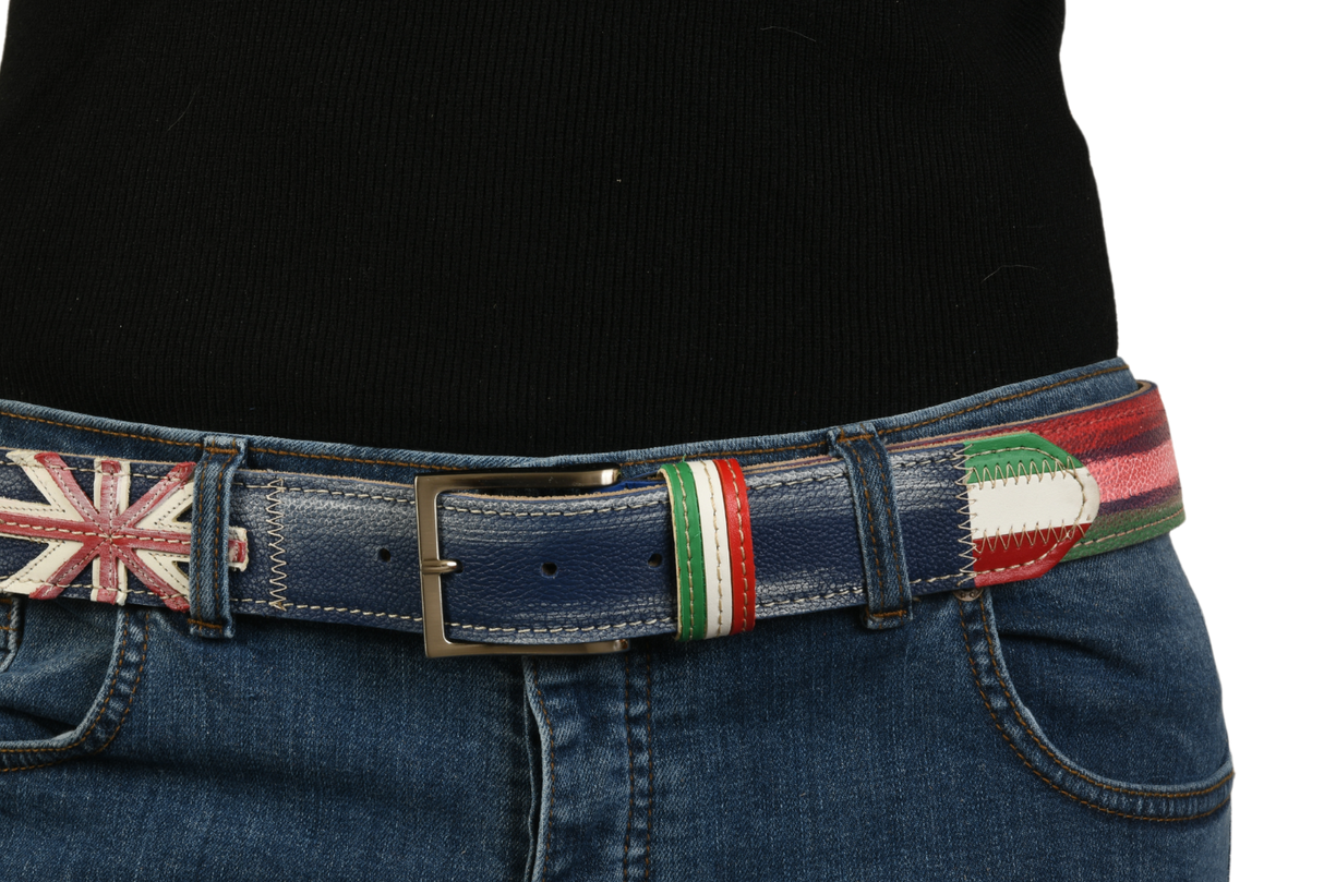 Cintura artigianale indossata con jeans
