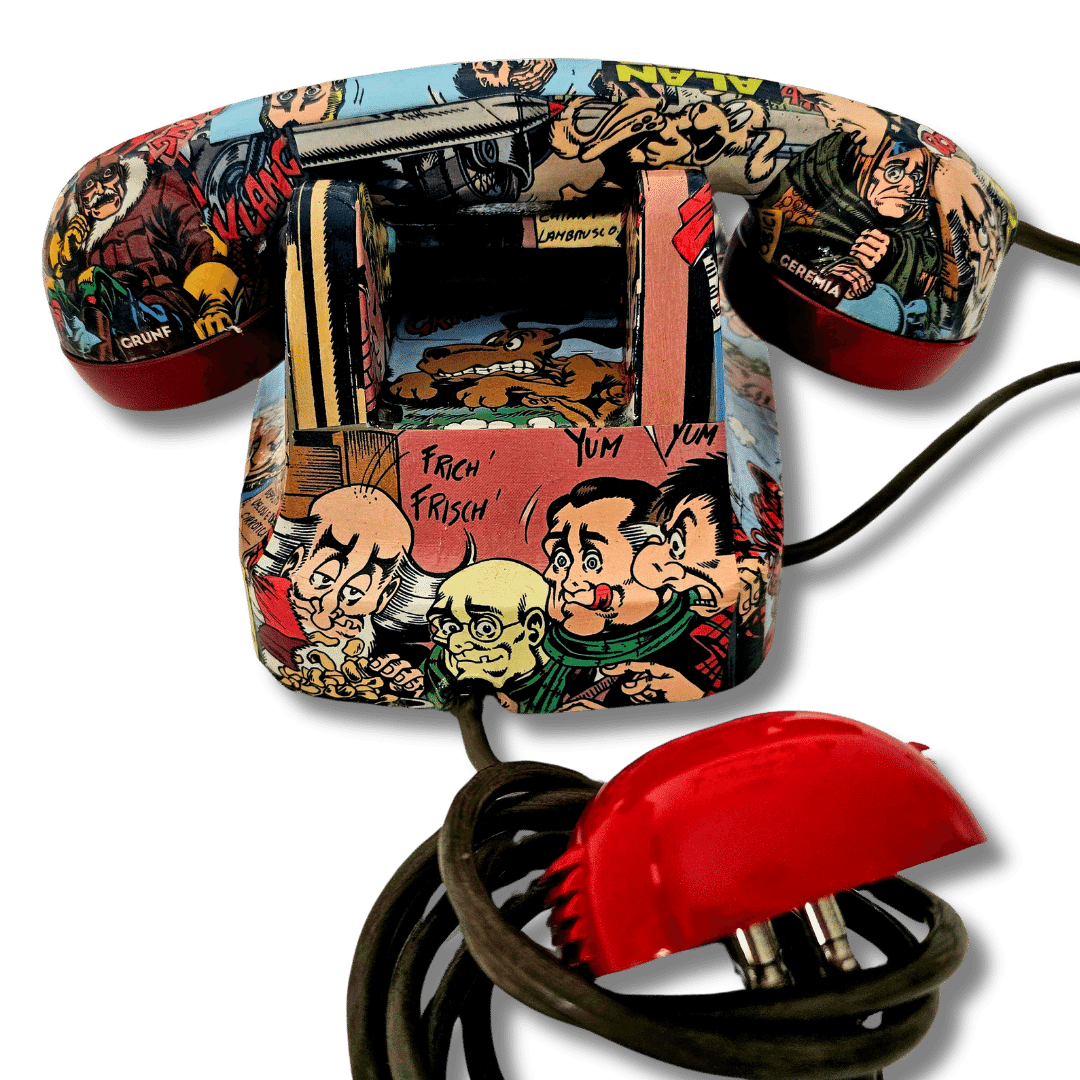 Retro telefono Alan Ford con scene fumettistiche