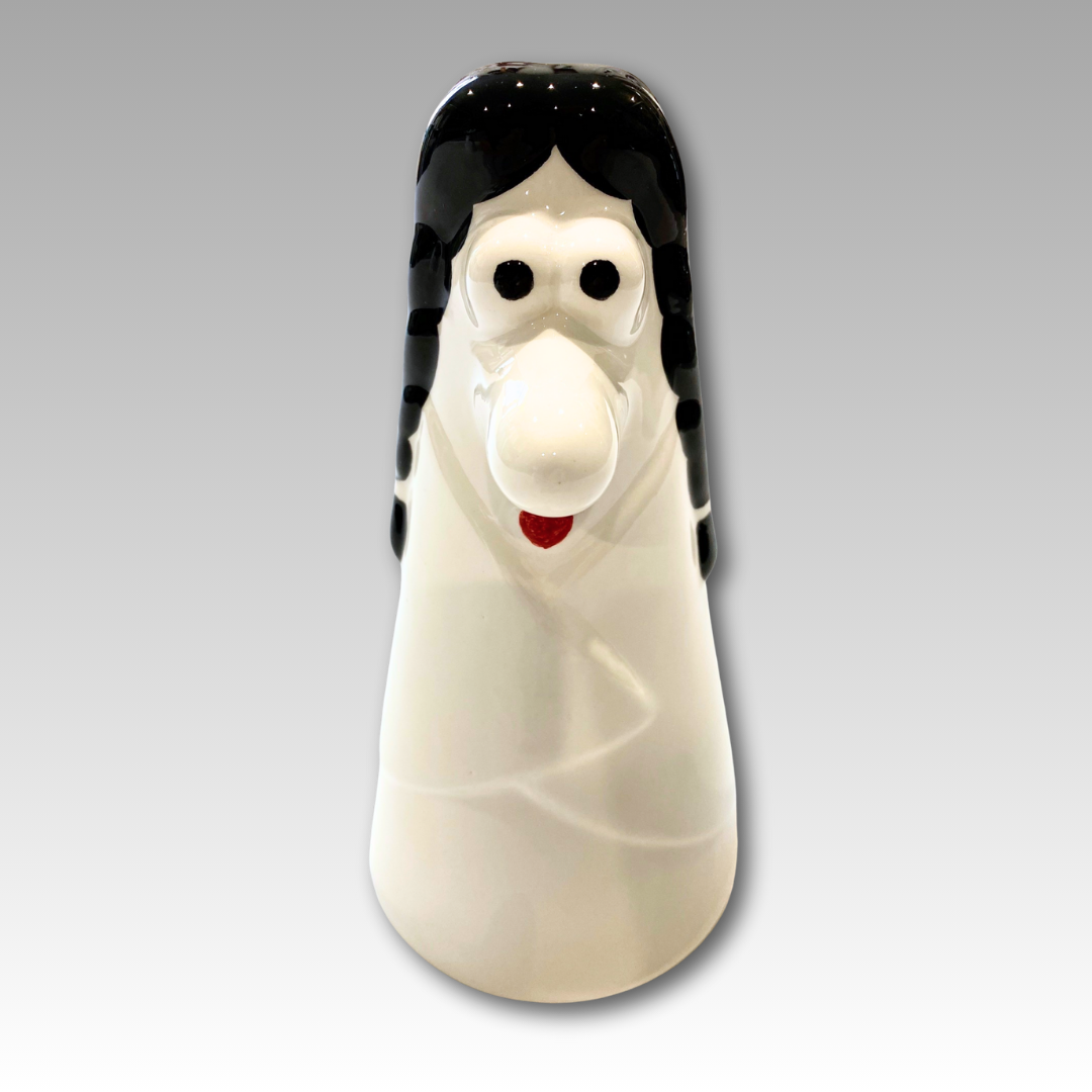 Carmencita in ceramica con capelli neri stilizzati