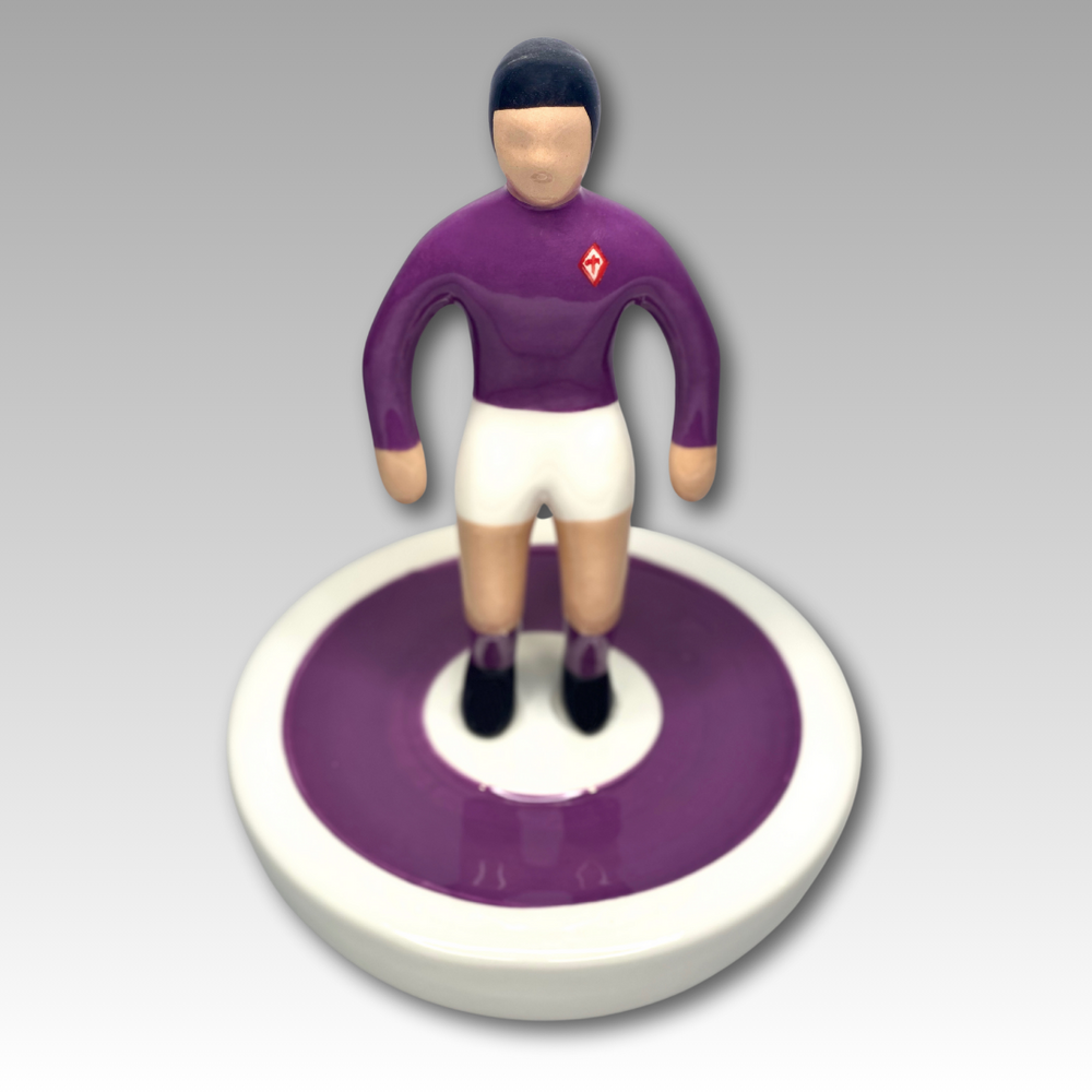 Statuetta Subbuteo ceramica viola Serie A