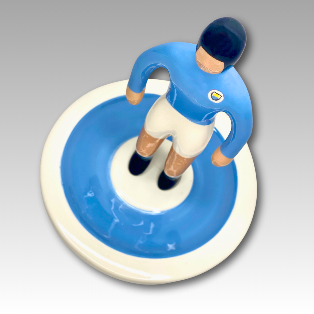 Vista dall'alto figura Subbuteo azzurra