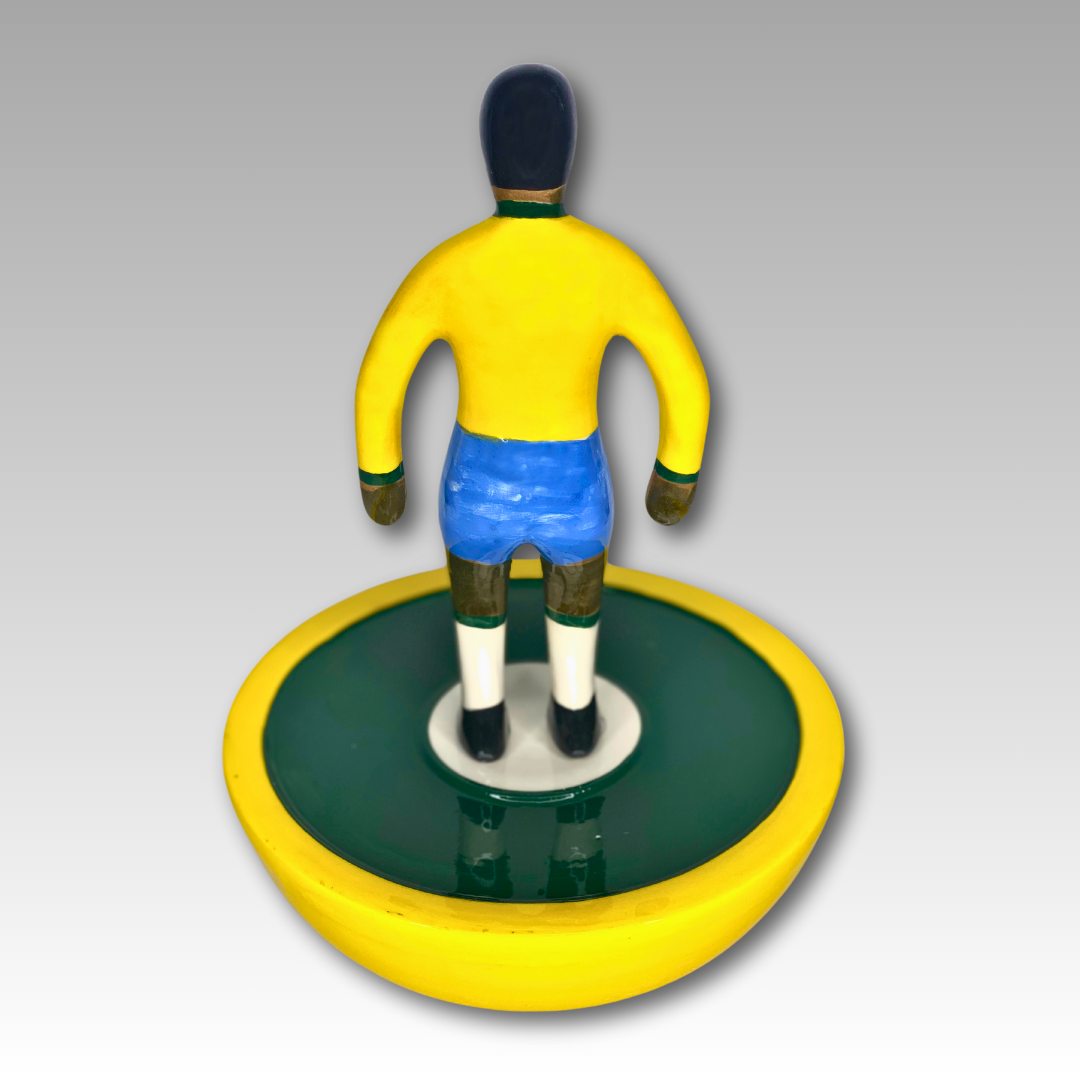 Retro statuina ceramica Subbuteo gialla e blu