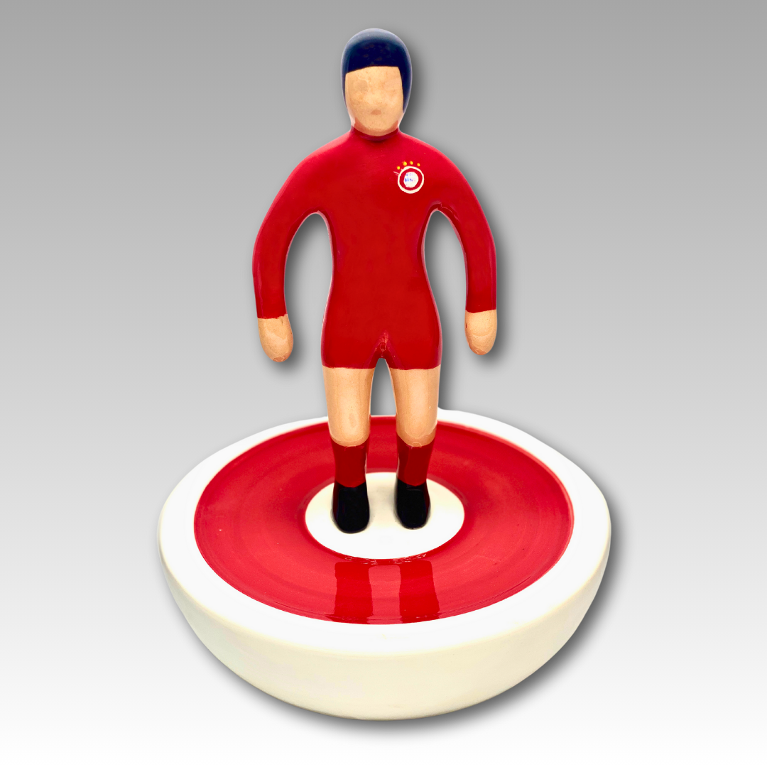 Figura Subbuteo ceramica squadra rossa e bianca