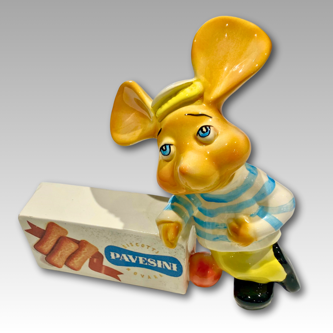Statuina nostalgica Topo Gigio con biscotti Pavesini