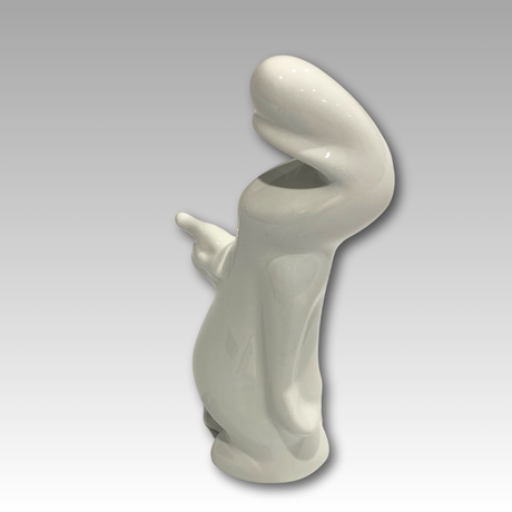 Statuetta ceramica La Linea, design minimalista