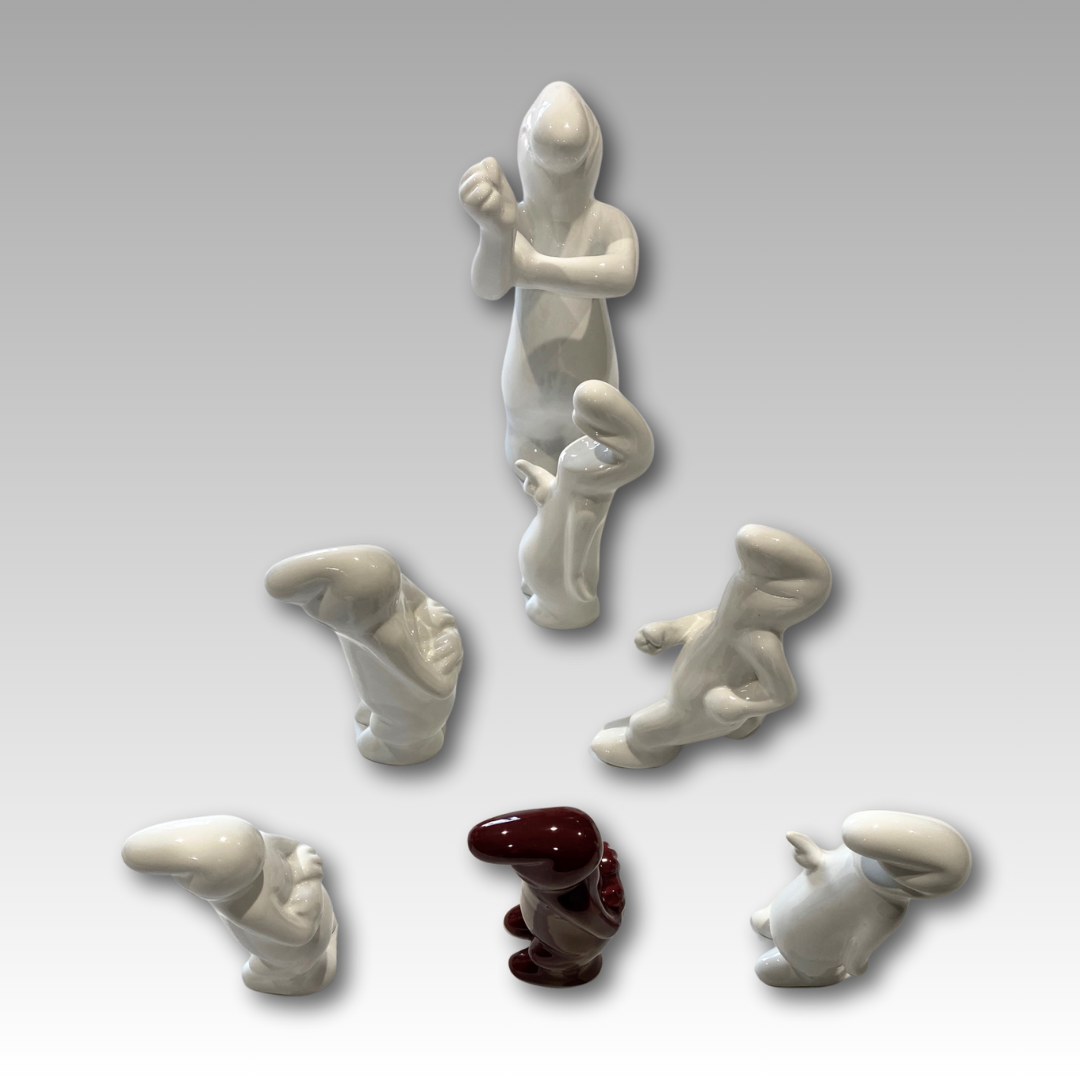 Collezione statuette La Linea in ceramica, stile retrò