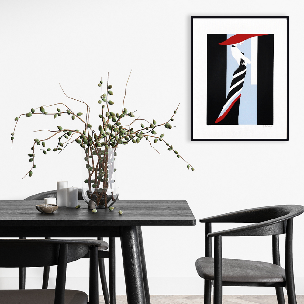 Stampa 'Effetto Donna' in sala da pranzo elegante