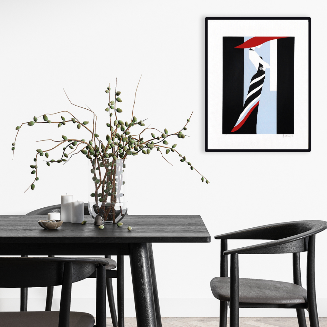 Stampa 'Effetto Donna' in sala da pranzo elegante