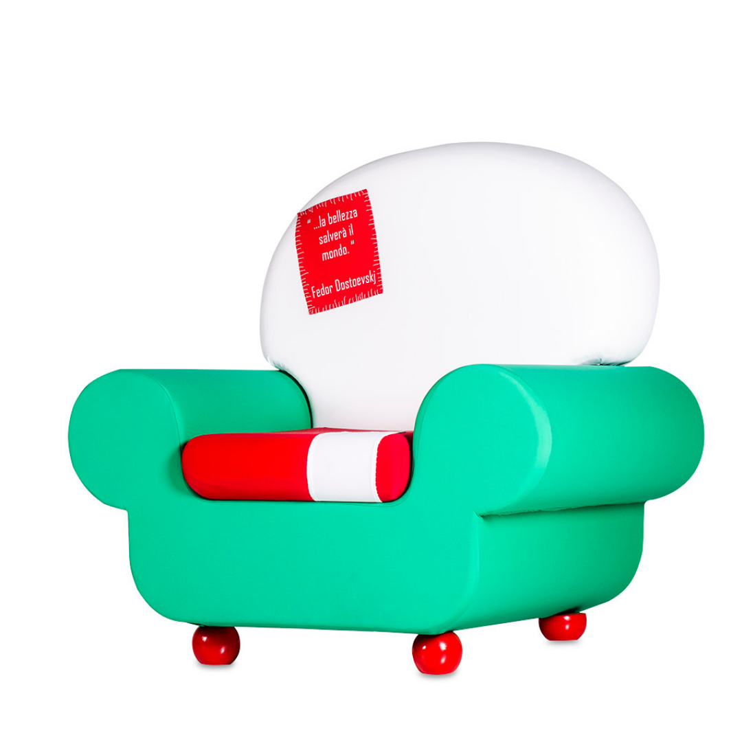 Poltrona Papì verde con dettagli rossi e bianchi