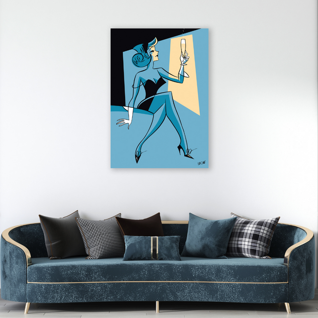 Ambientazione quadro con Una donna elegante in abito nero che regge una flûte di champagne, in "Champagne" di Antonio Lapone, un tributo allo stile e alle celebrazioni.