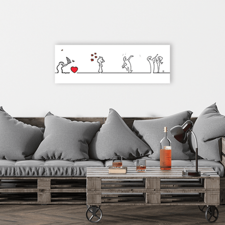 Striscia Allegra con MrLINEA su divano, arte serigrafica