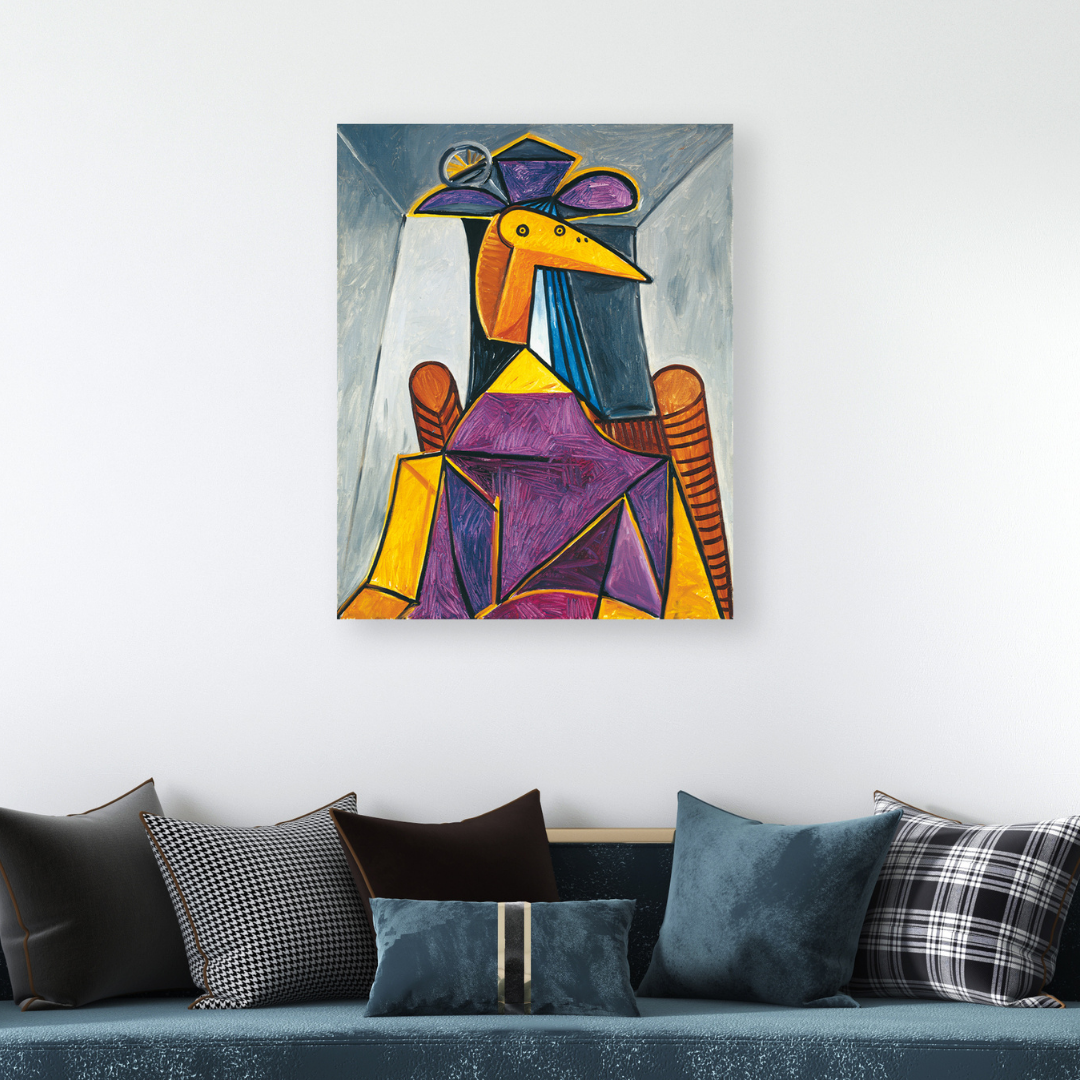 Ambientazione Quadro 'Dora Maar Duck' di Rossino, con forme astratte e palette di colori vivaci per un tocco artistico moderno.