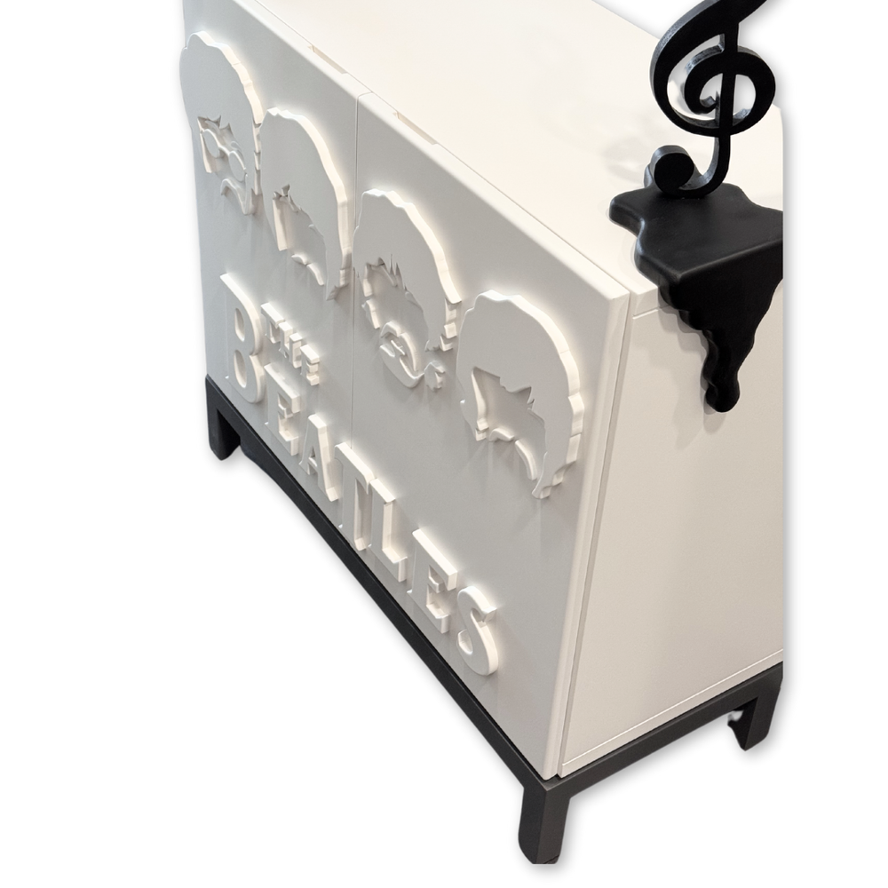 Yesterday, Fab4 White Icon