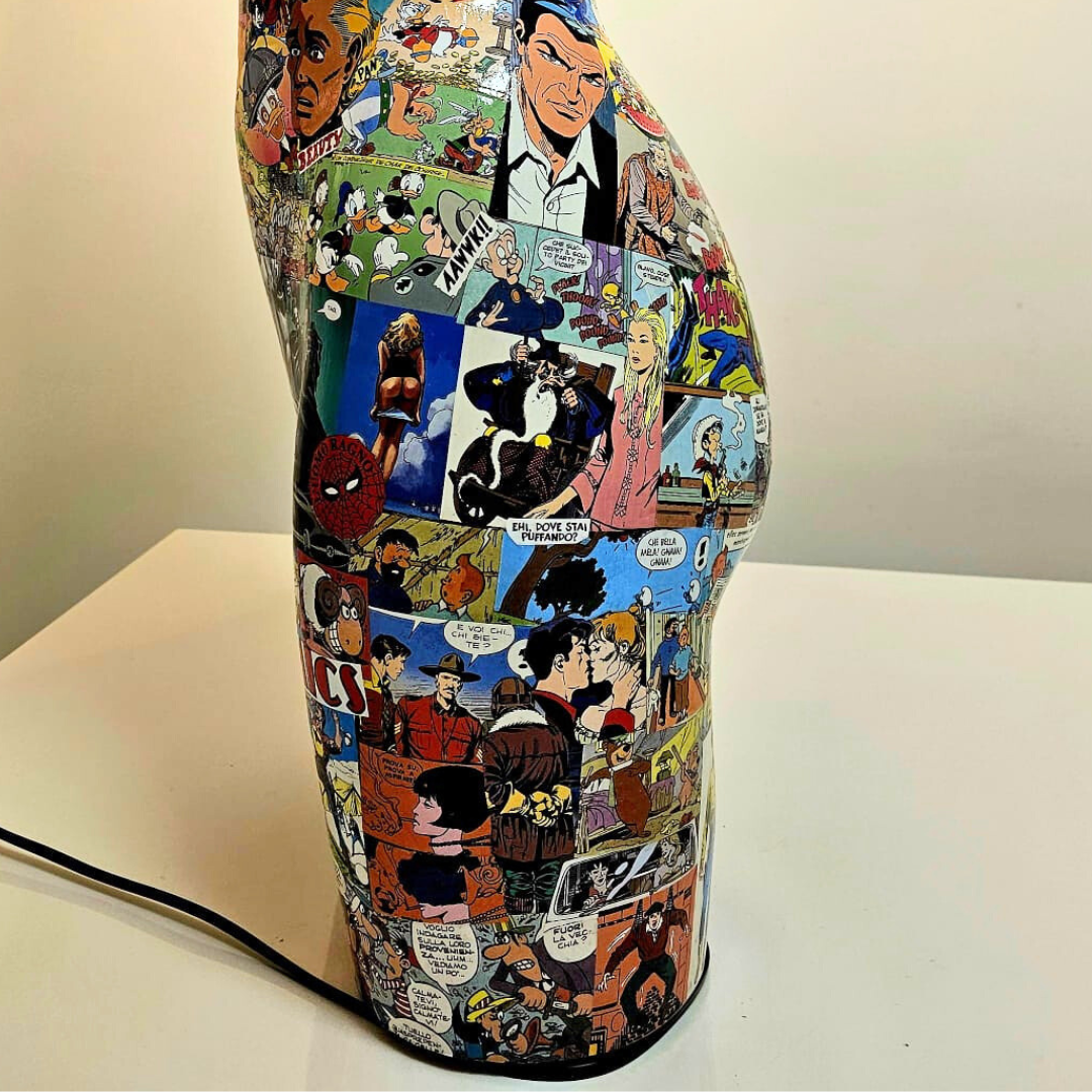 Base laterale lampada COMIXLIGHT con collage fumetti