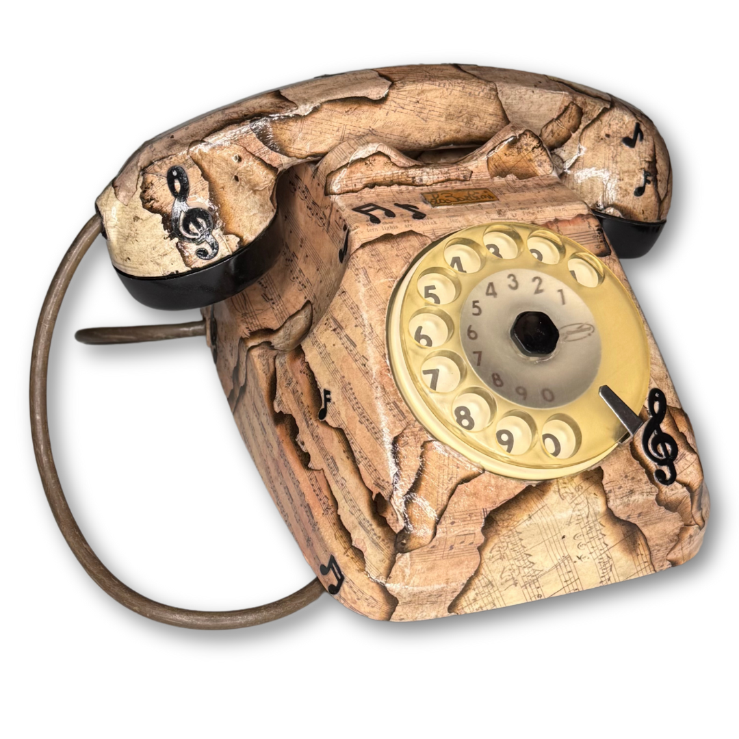 "Note di Fuoco" – Telefono Vintage, Arte & Musica
