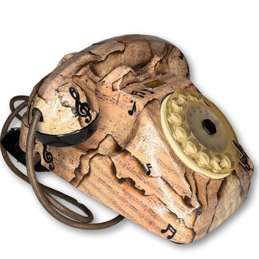 "Note di Fuoco" – Telefono Vintage, Arte & Musica