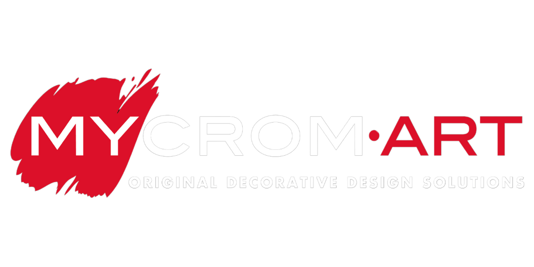 LOGO MYCROMART positivo, con Mycrom Bianco, punto al centro, e art rosso, in lettere maiuscole.