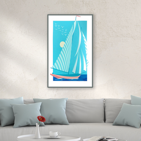 Ambientazione Quadro Serigrafia "Scirocco" - Serigrafia vivace di Amleto Dalla Costa, che incarna la forza e il colore del vento mediterraneo, dalla Collezione EMOZIONE VELA.