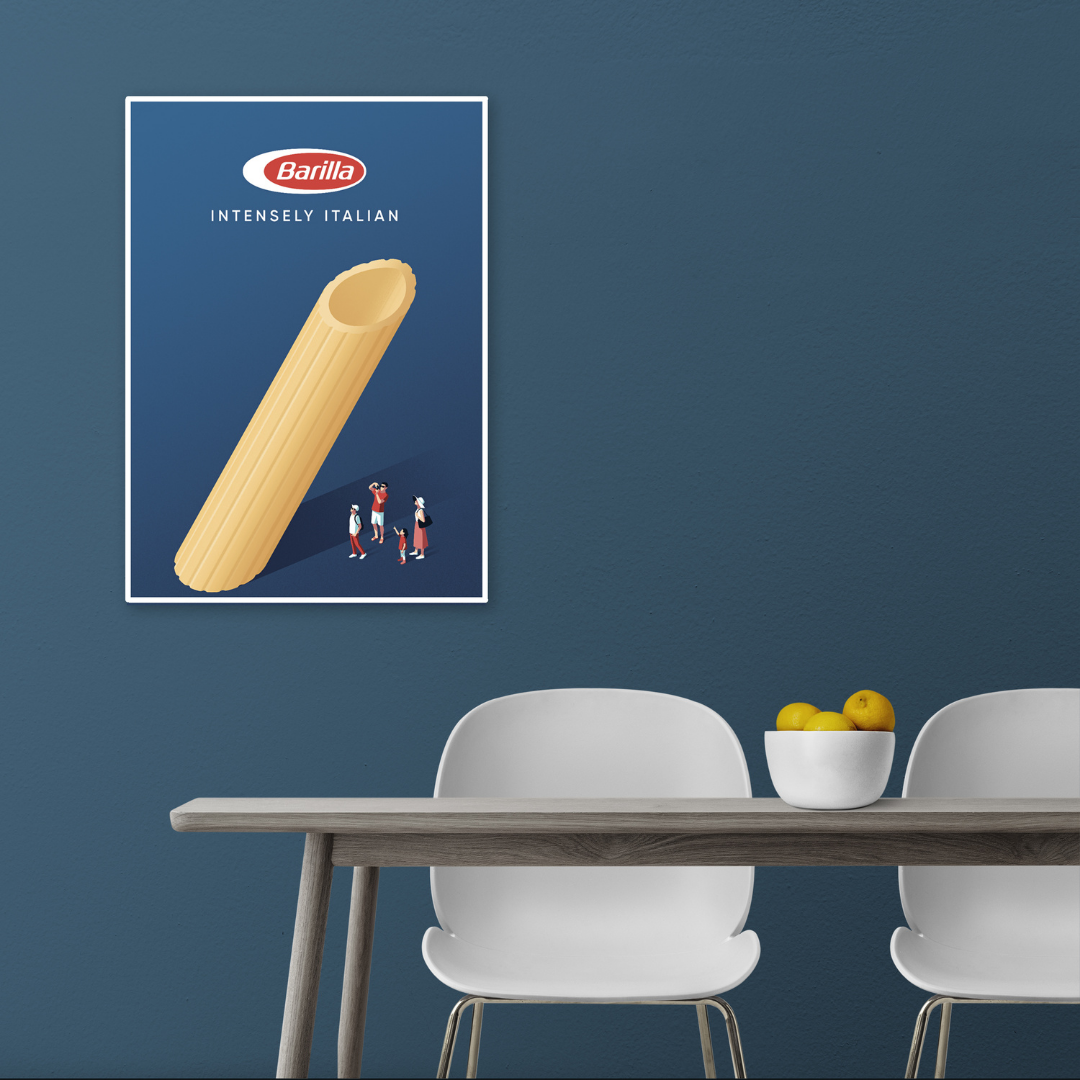 Ambientazione quadro Illustrazione di Joey Guidone per Barilla, con penne giganti circondate da figure in miniatura che rappresentano la cultura italiana.