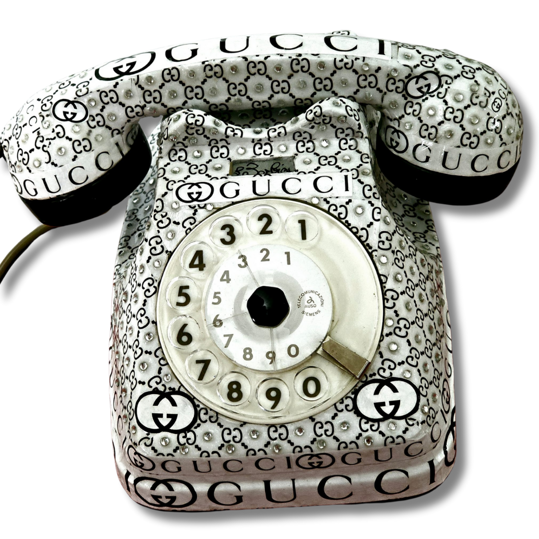 Telefono artistico GUCCI con motivo logo